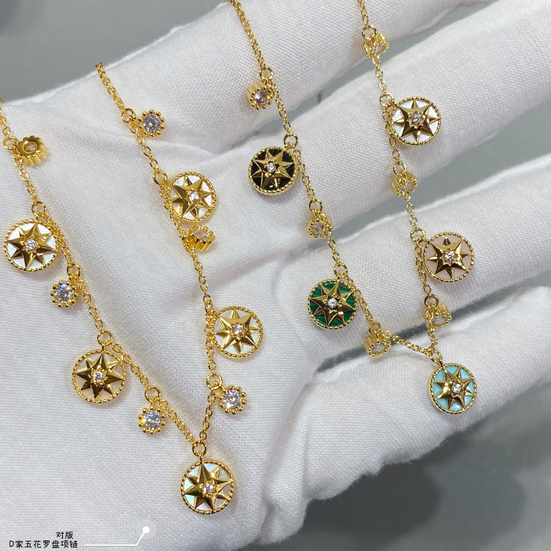 D*or compass necklace