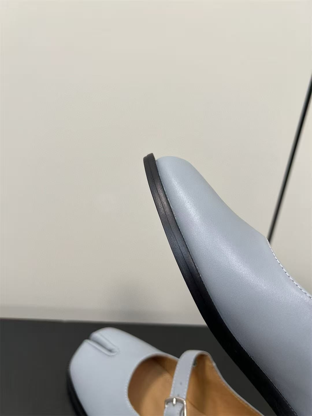 ua ma*s*n Ma*i*la mary jane shoes