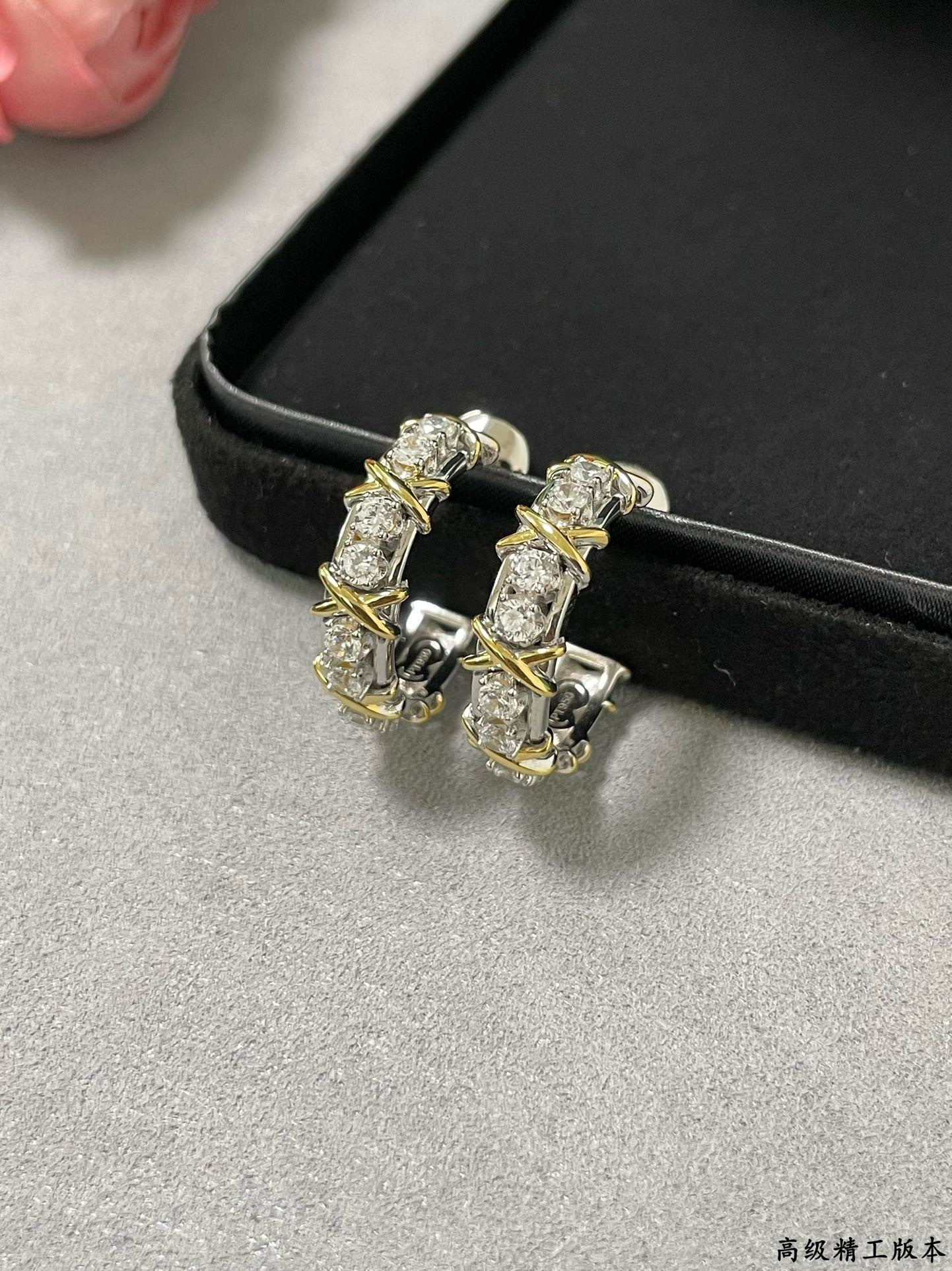 T*f*ny & co. double tone cross earrings