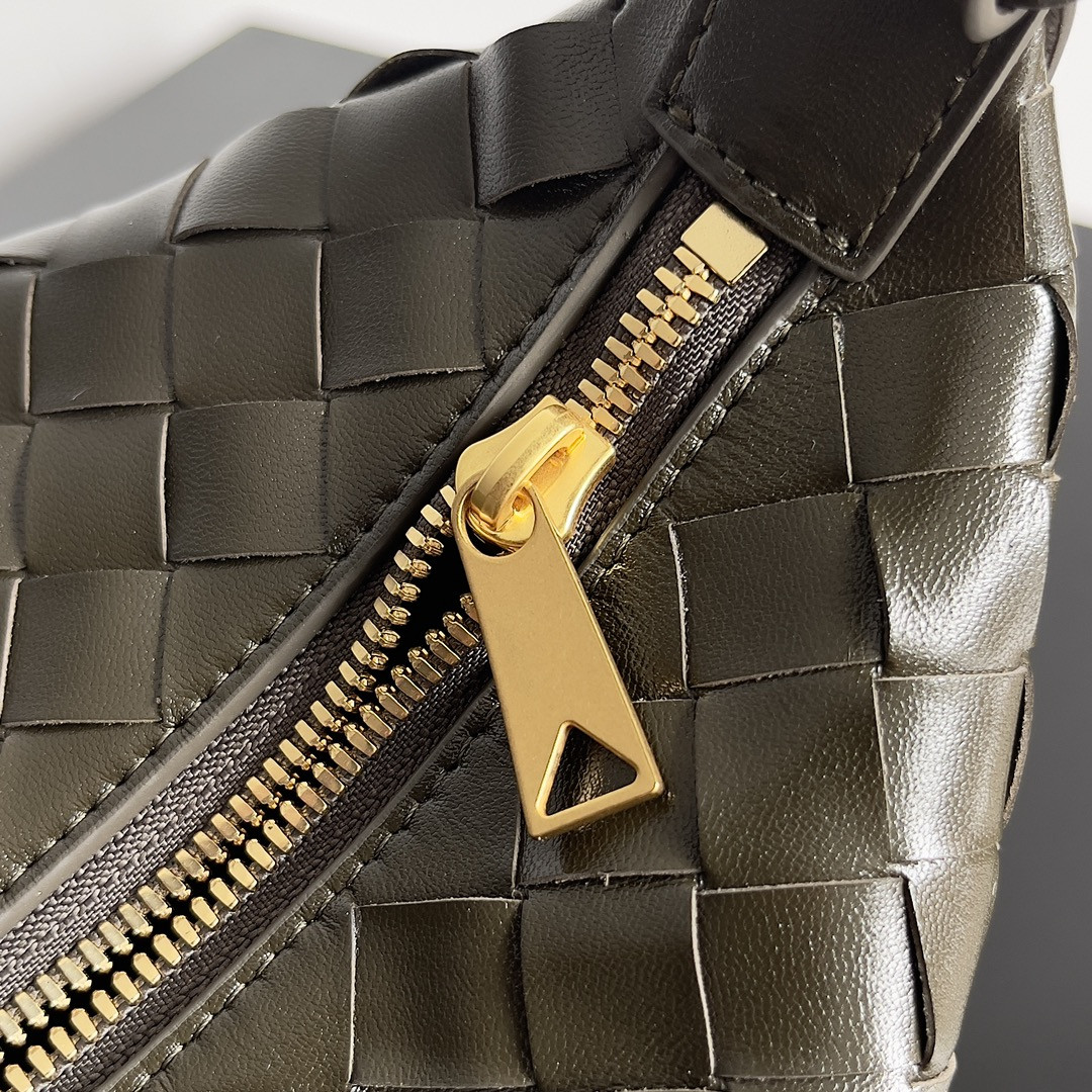 bo*te*ga Ve*ne*ta mini wallace 22x13x9cm