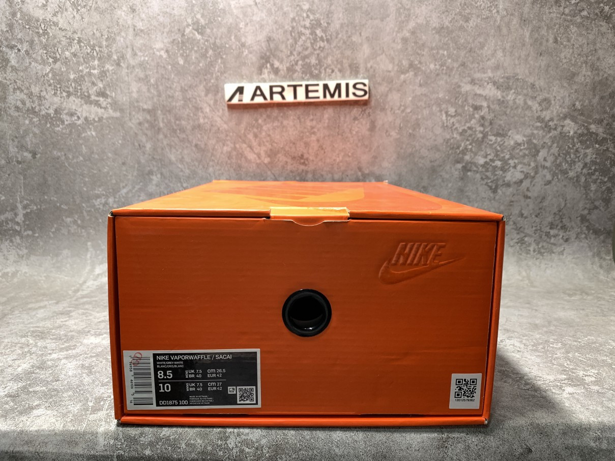 Nike Vaporwaffle Sacai Sail Gum