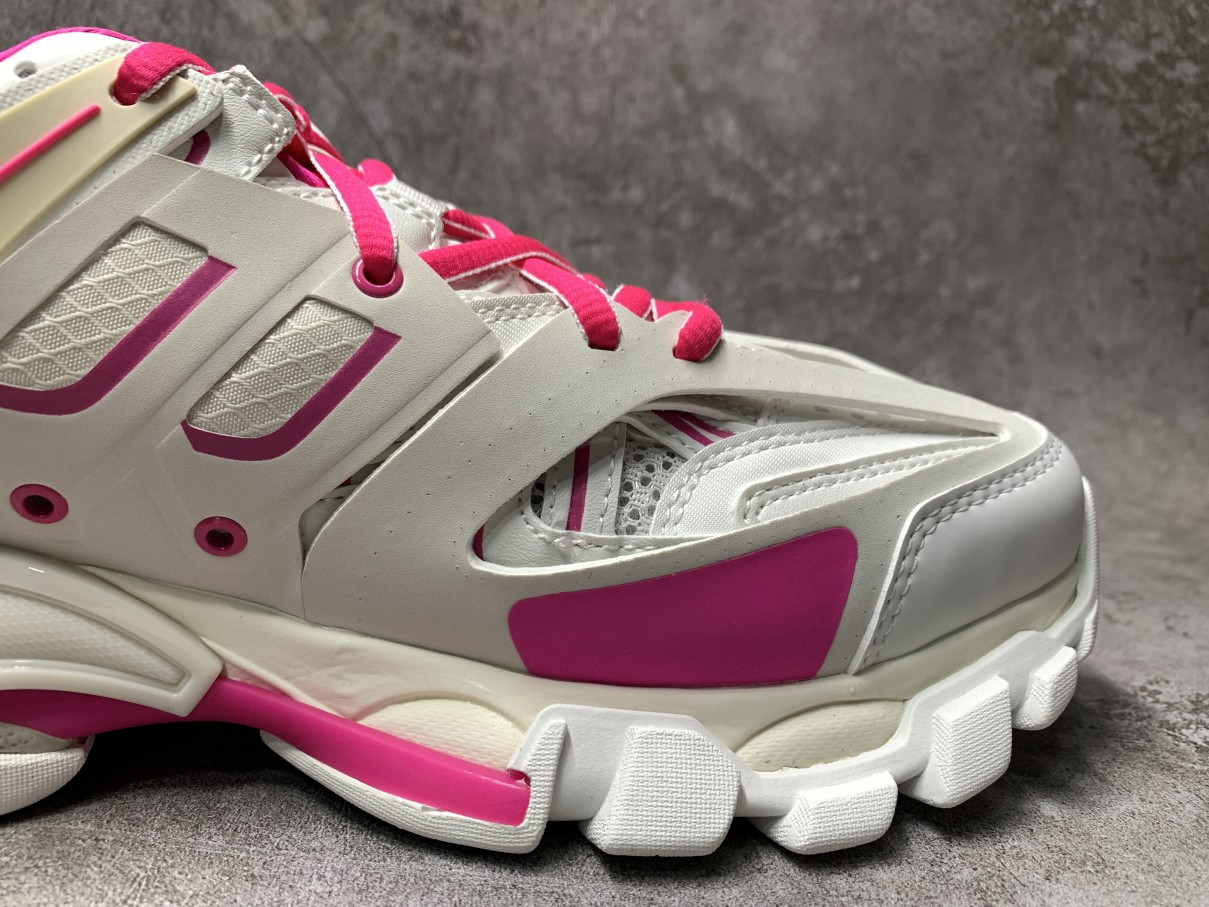 Balenciga Wmns Track Sneaker White Fluo Pink