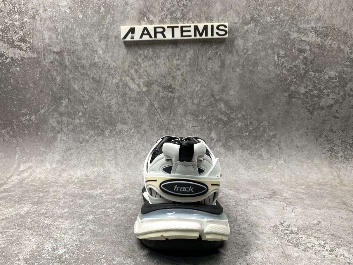 Balenciga Track Sneaker White Black