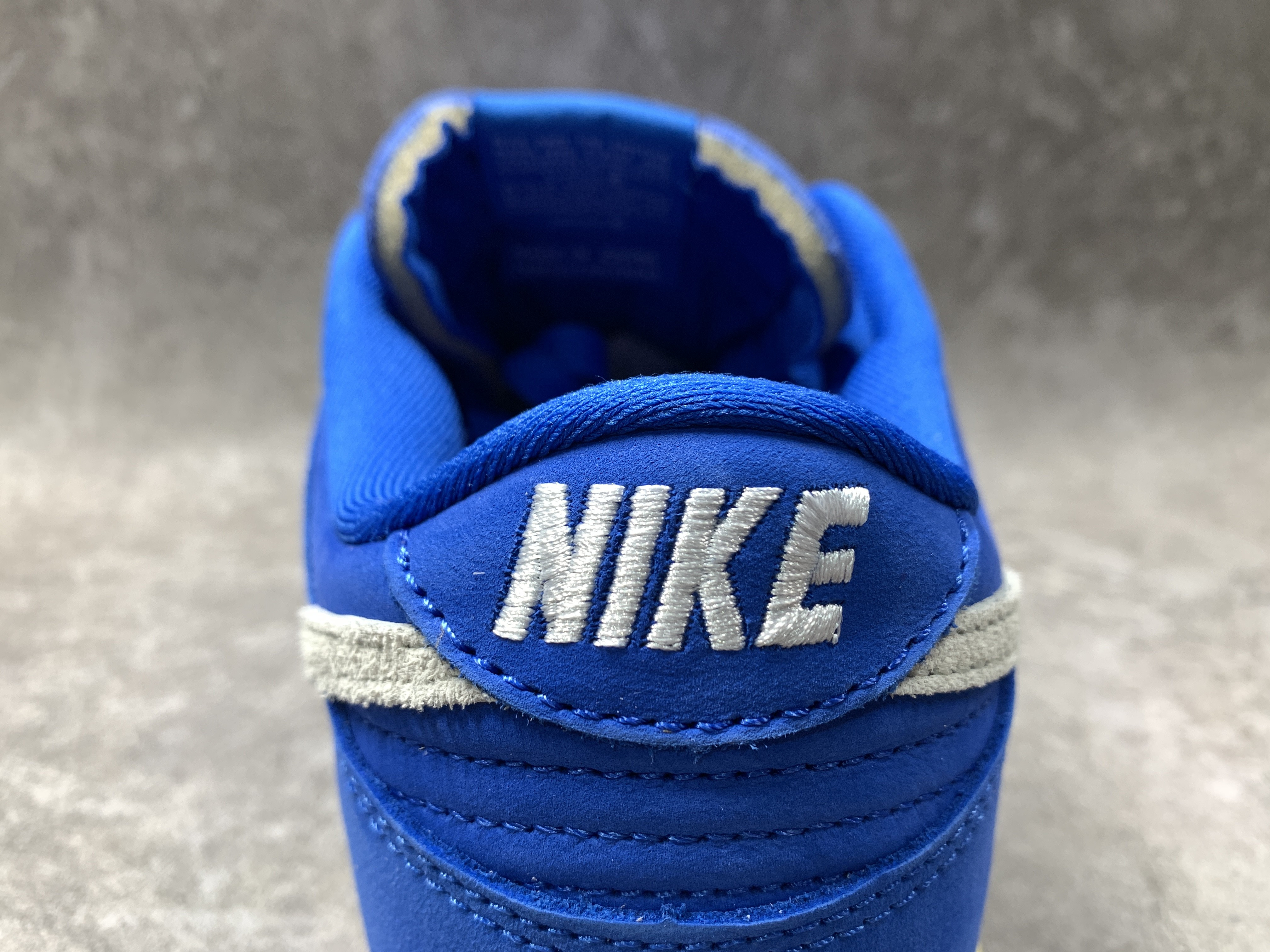 Nike Dunk Low UNDEFEATED Dunk vs. AF1