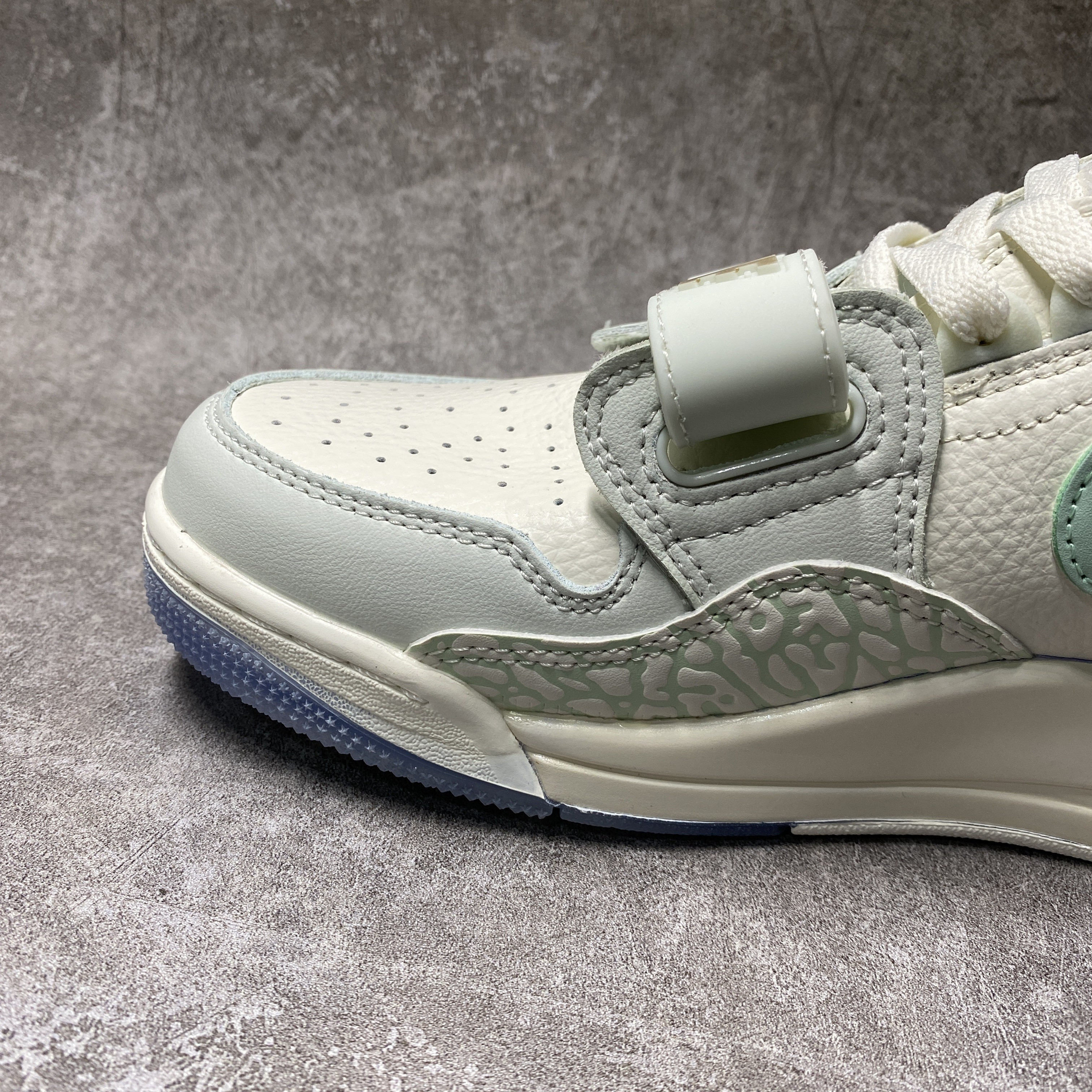 Air Jordan Legacy 312 Green White