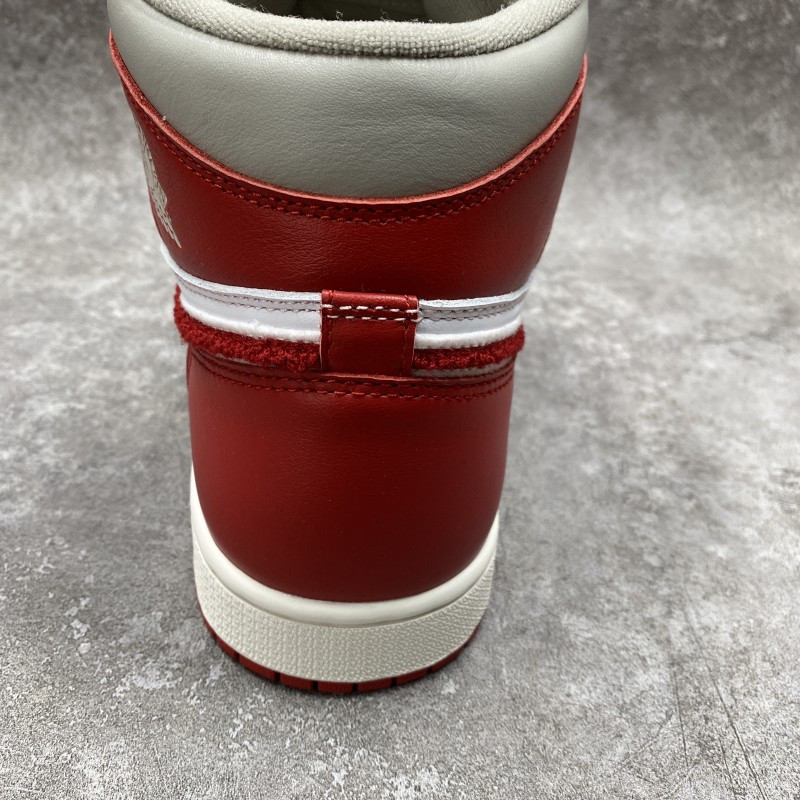 Air Jordan 1 High OG Newstalgia Chenille
