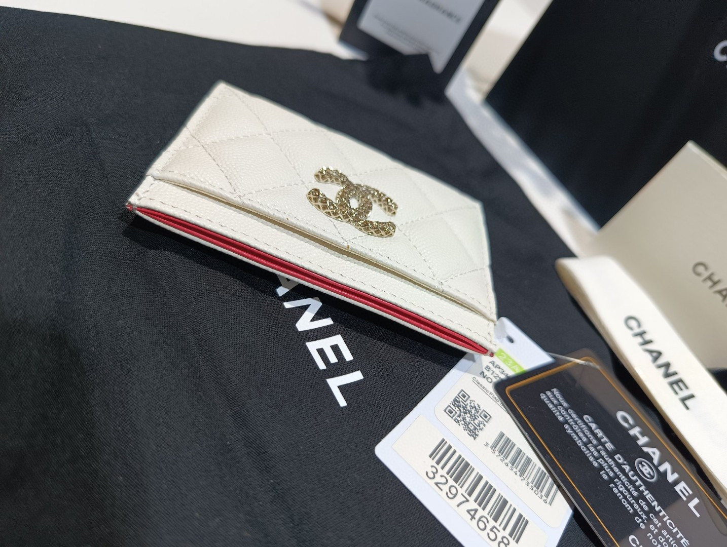 Ch*el card holder 10cm