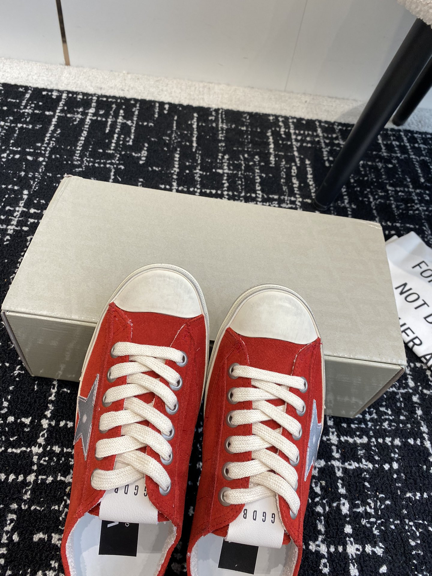 UA Golden Goose V-STAR Sneaker