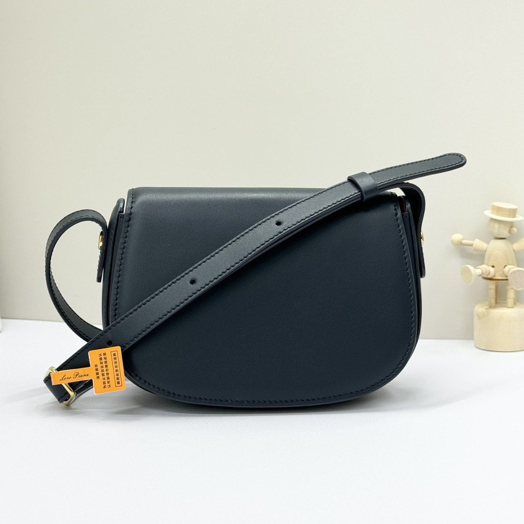 L**o p*ana mini ghiera bag 18x13x7 cm