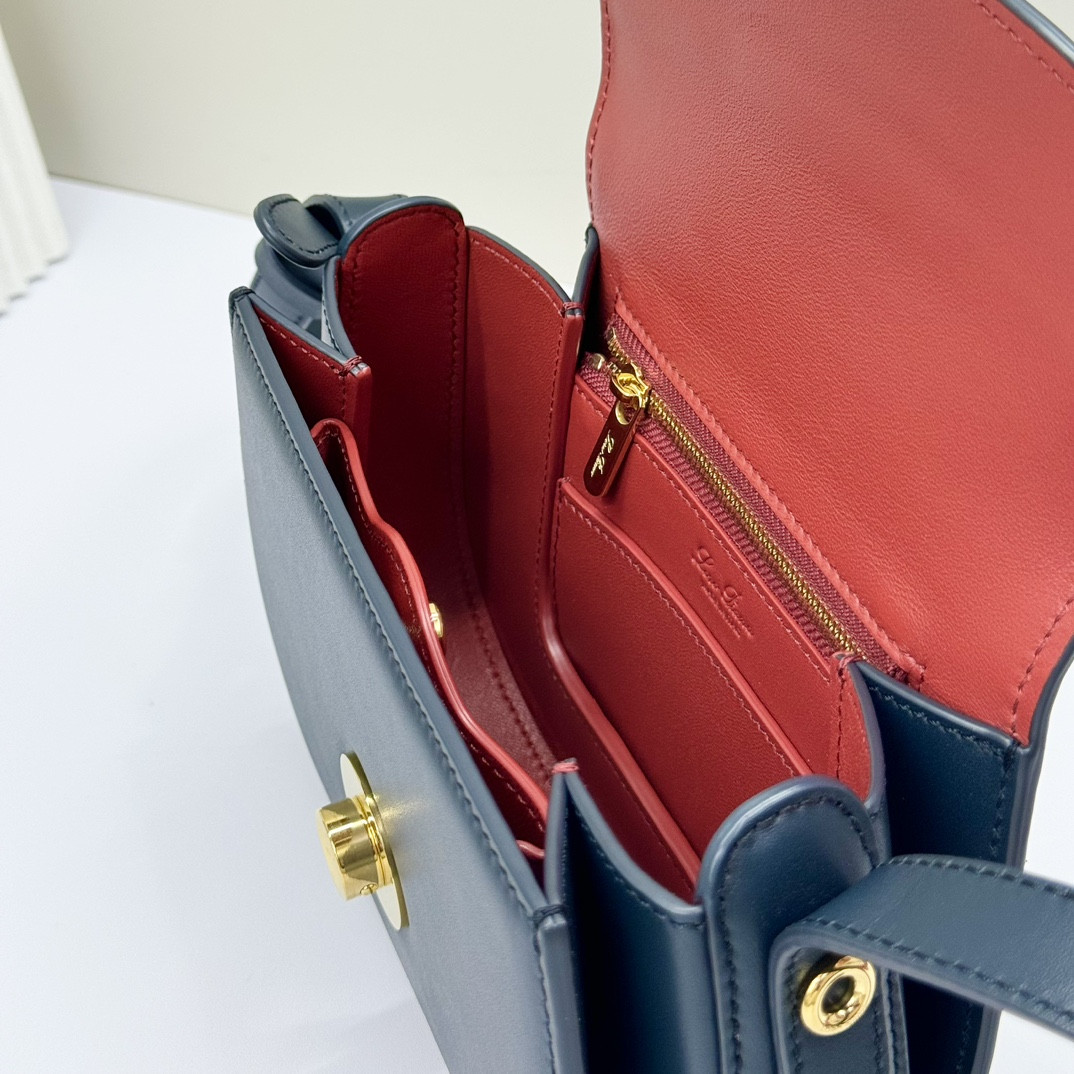 L**o p*ana mini ghiera bag 18x13x7 cm