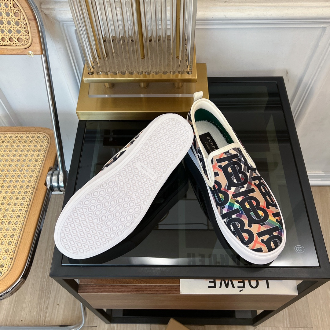 ua B**rry slip on sneakers