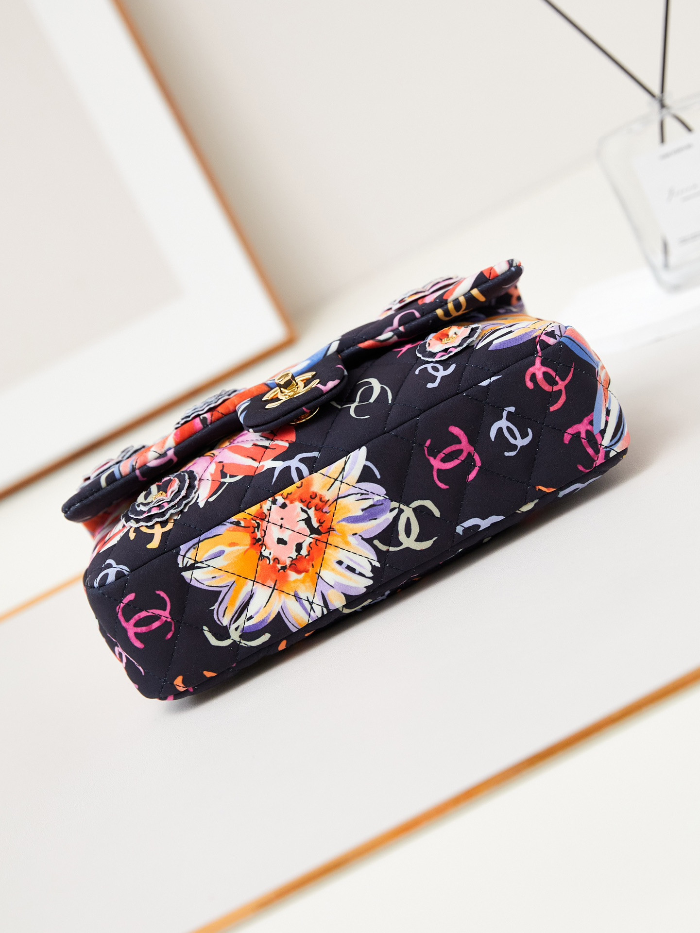 Ch*el classic flap bag 15.5×25.5×6.5cm