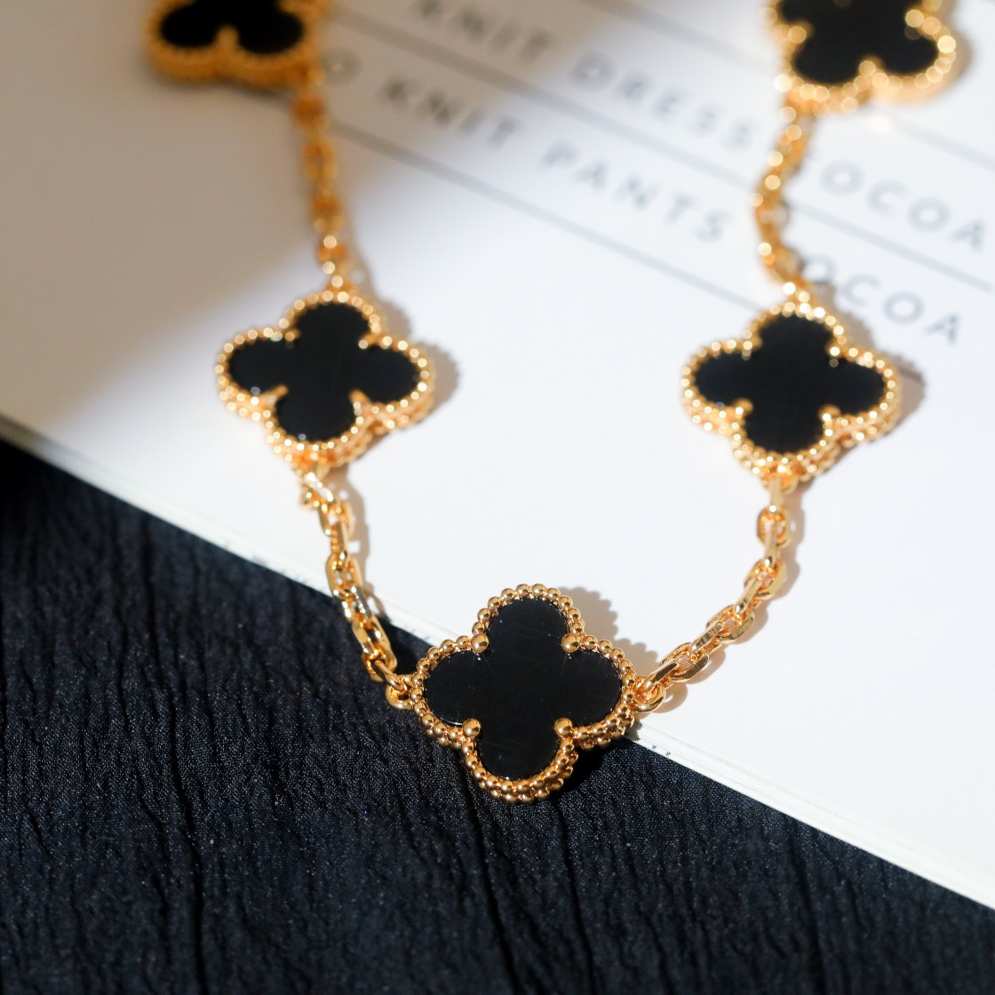 V*N CL*F & arpels vintage alhambra bracelet, 5 motifs 19cm