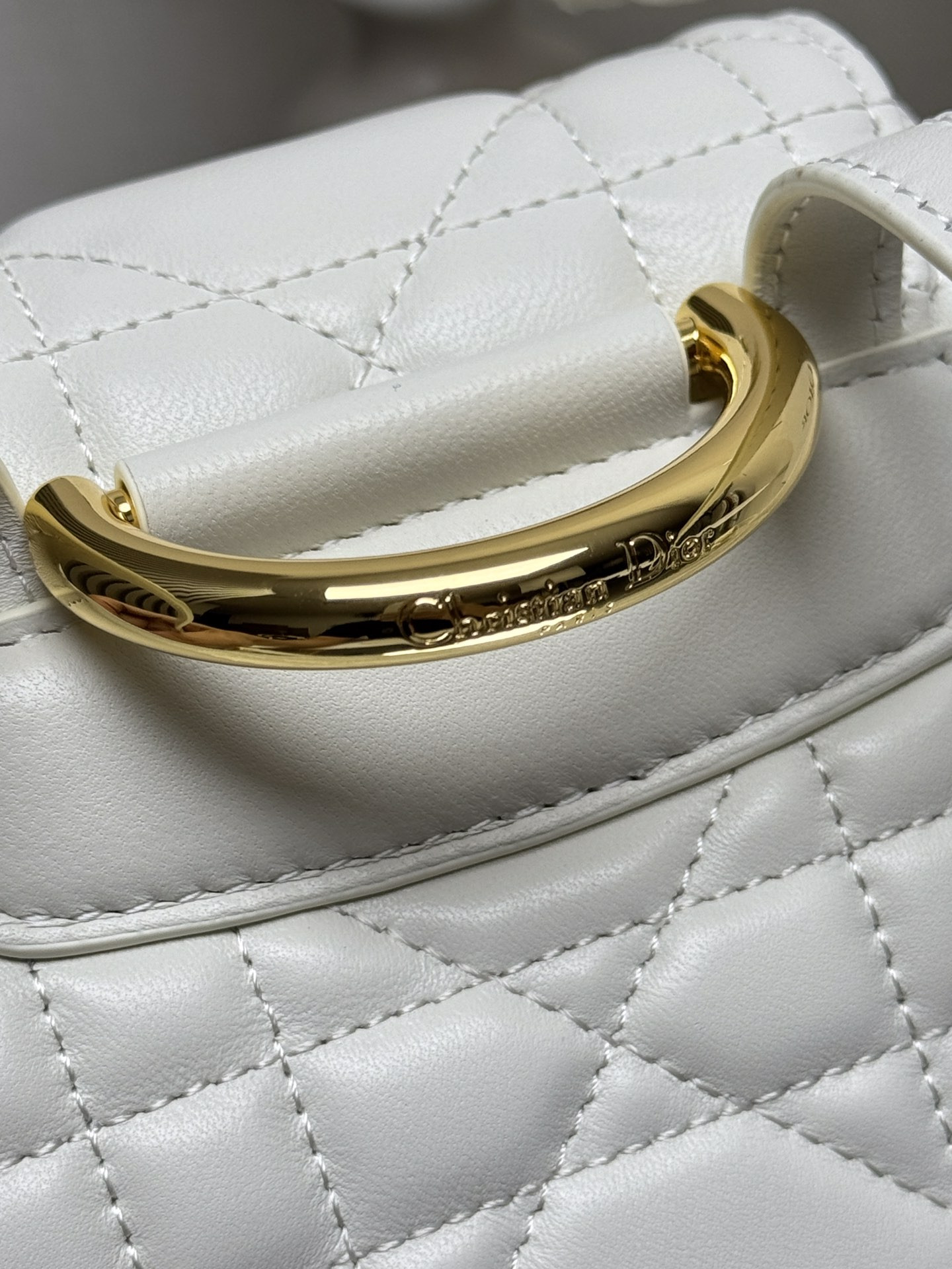 D*or caro backpack small 19.5 x 18.5 x 8.5 cm