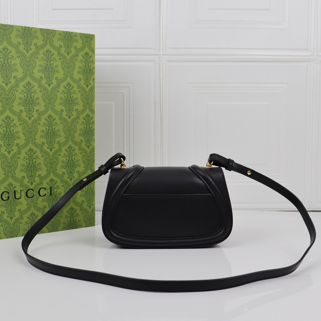 G*u*i small blondie 21.5x11x8cm