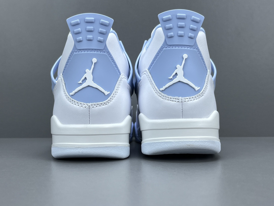 UA Air Jordan 4 Retro