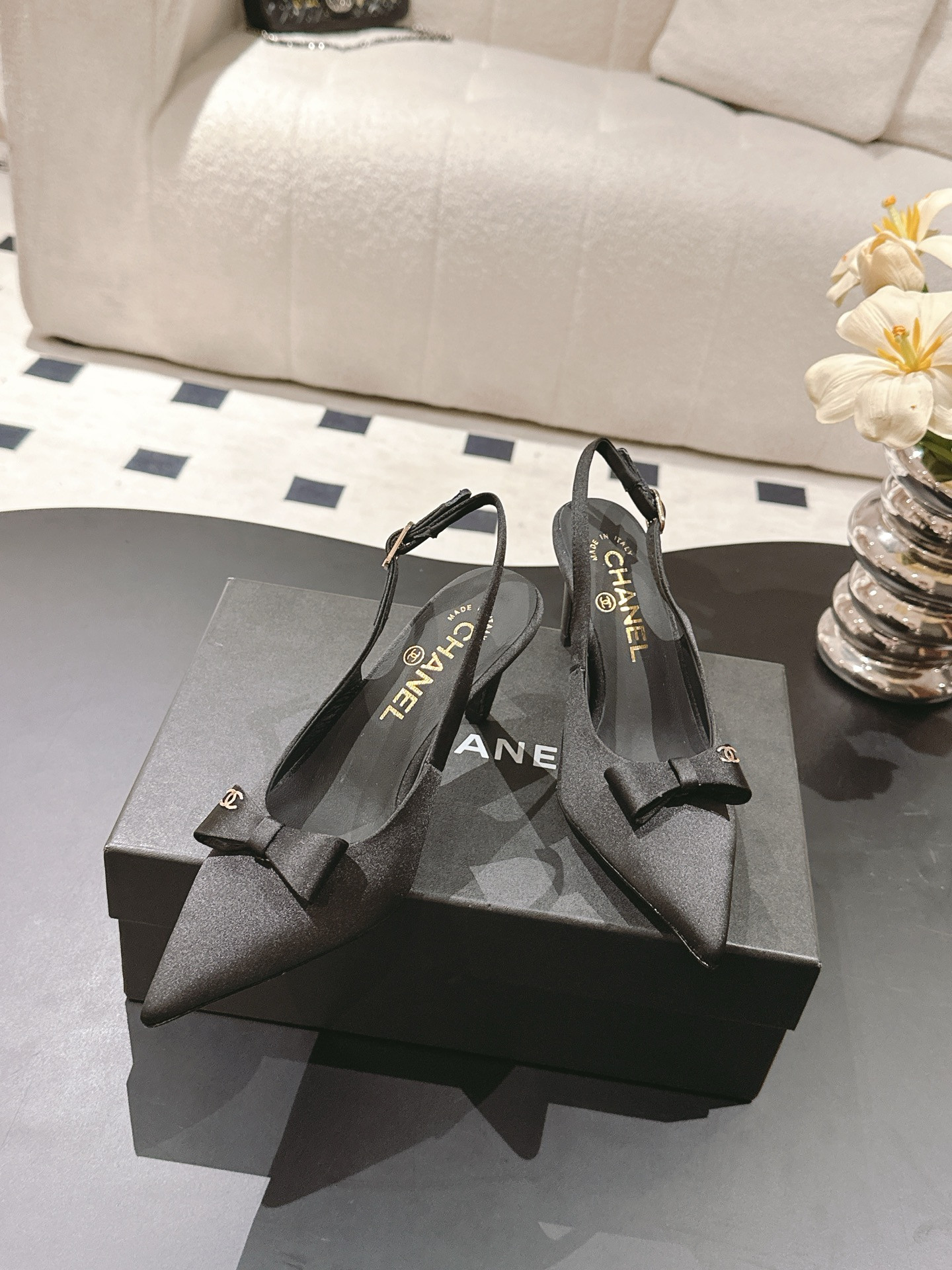 ua Ch*el slingbacks 7.5cm heel