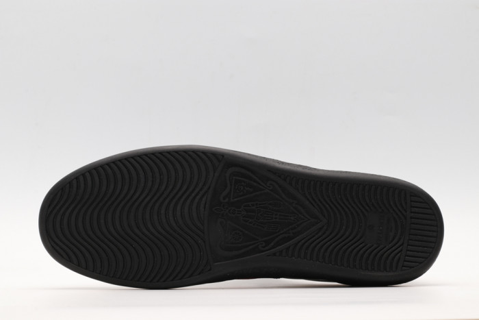 G*u*i low-top sneaker