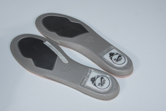 Grateful Dead x Nike SB Dunk Low “Orange Bear” CJ5378-800