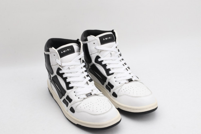 AR1M1 High-Top Sneaker