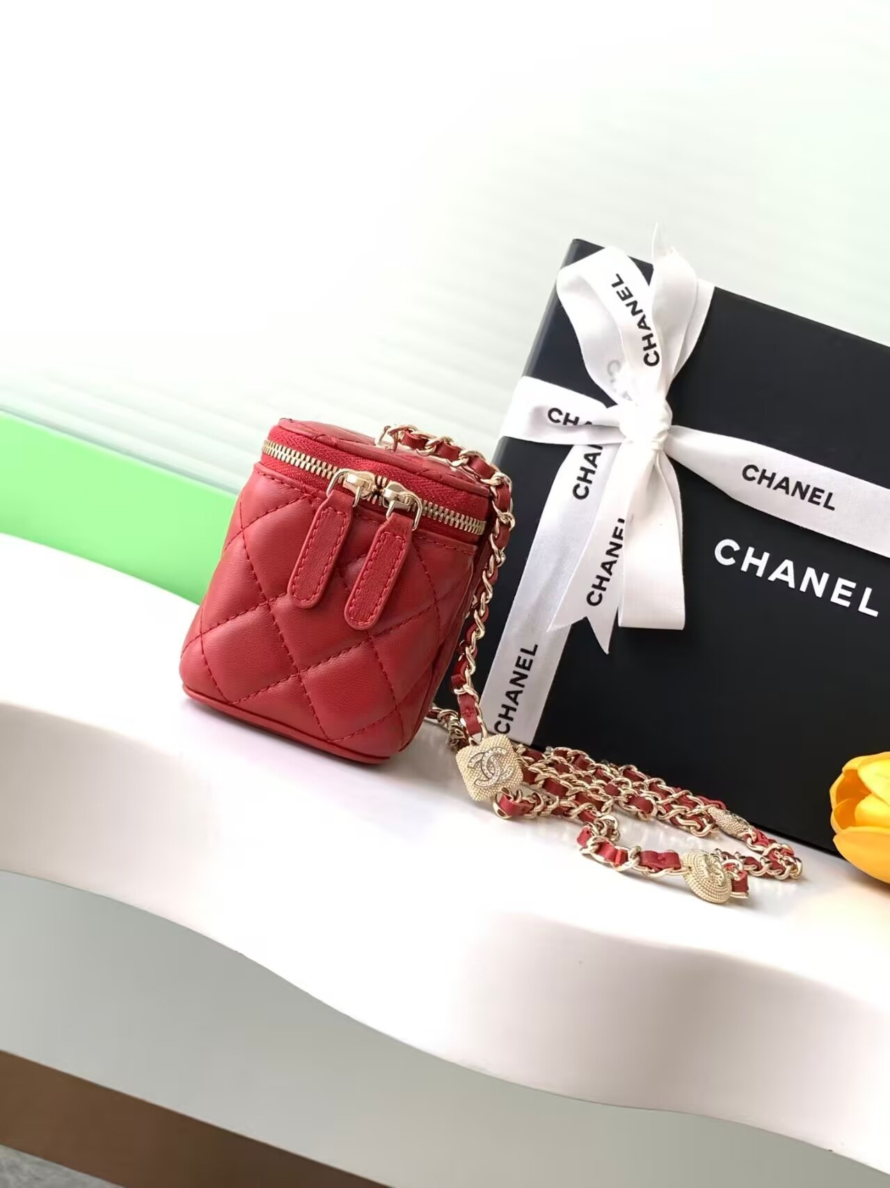 Ch**el Small Vanity with Chain 8.5x11x7cm