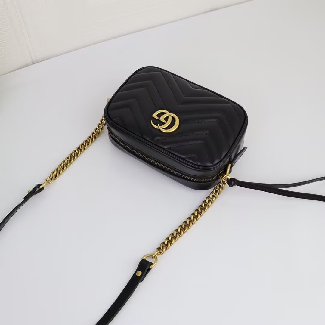 Gvc*1 GG Marmont mini shoulder bag 18x12x3cm
