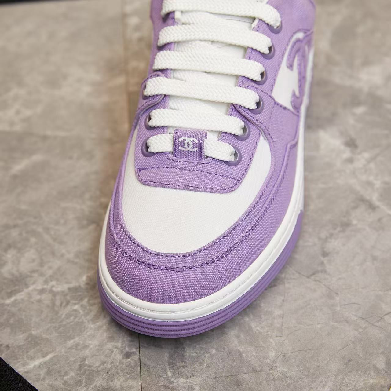 UA Ch**el COCO Sneaker Canvas