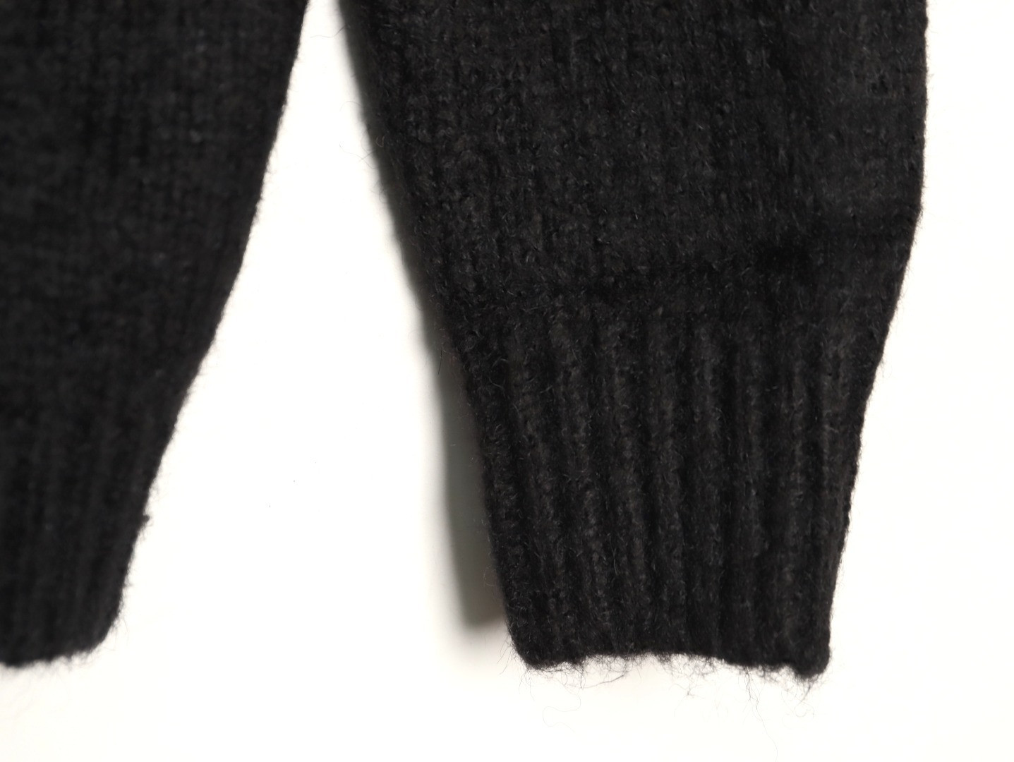 L0vis Vvtt0n knitting Cardigan