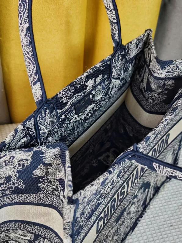 LARGE D10r BOOK TOTE Blue and Ecru Toile de Jouy Reverse Embroidery 16.5 x 14 x 7.5 inches