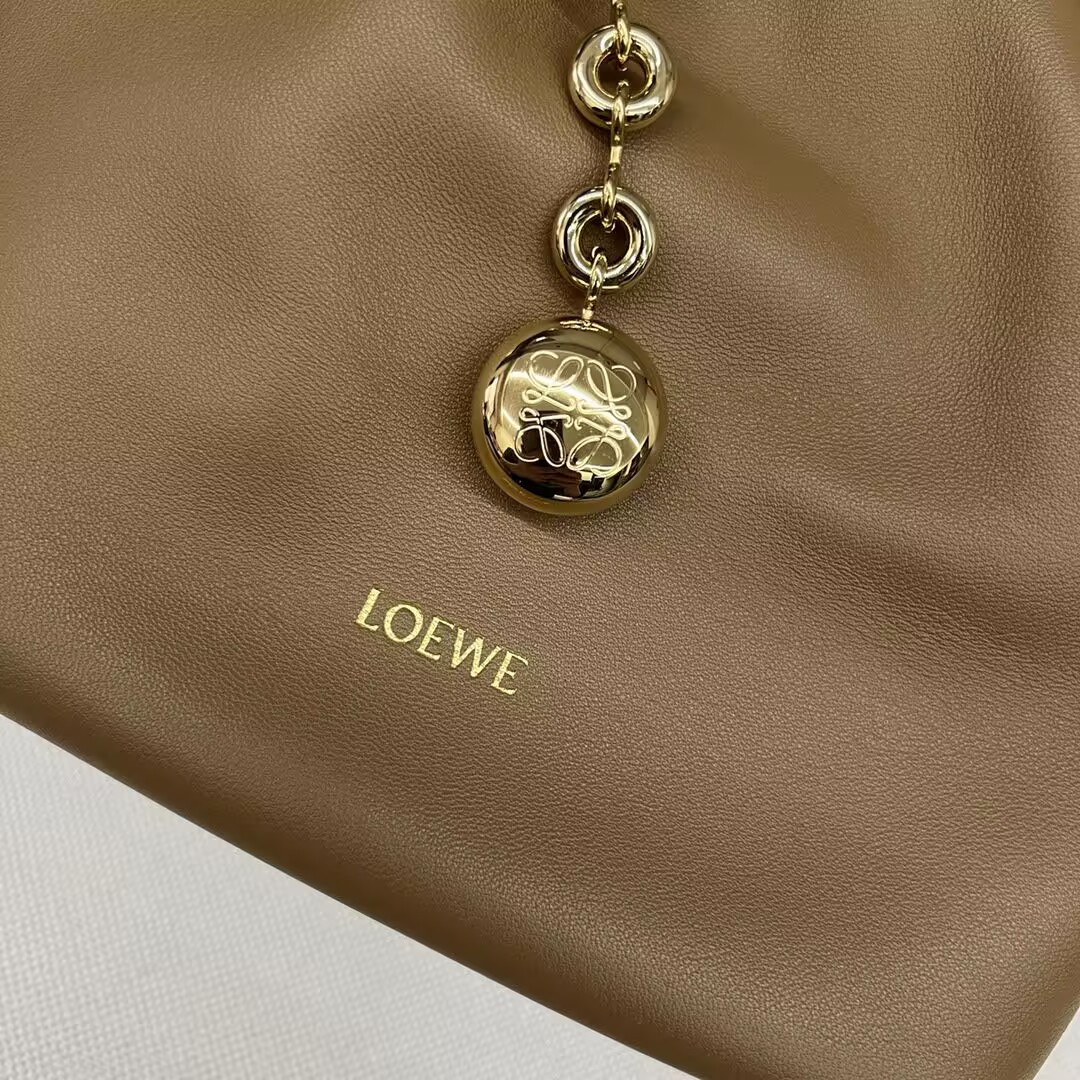 L0ew* small squeeze bag in mellow nappa lambskin 29x10.5x24cm