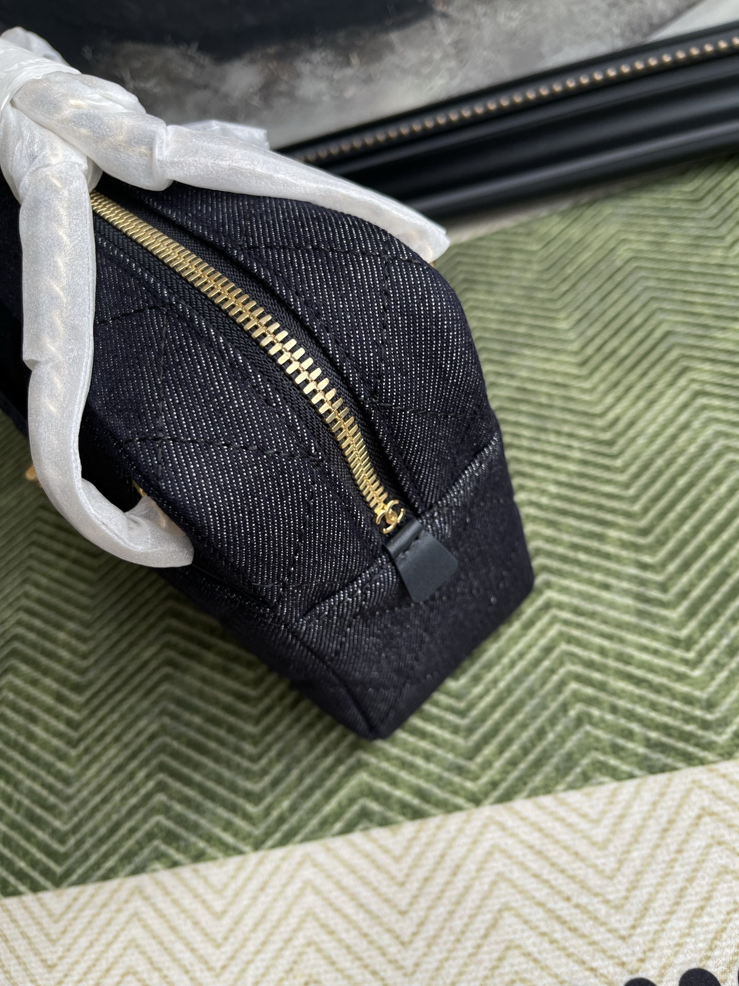 Ch**el Camera Bag AS6443 13x24.5x8cm