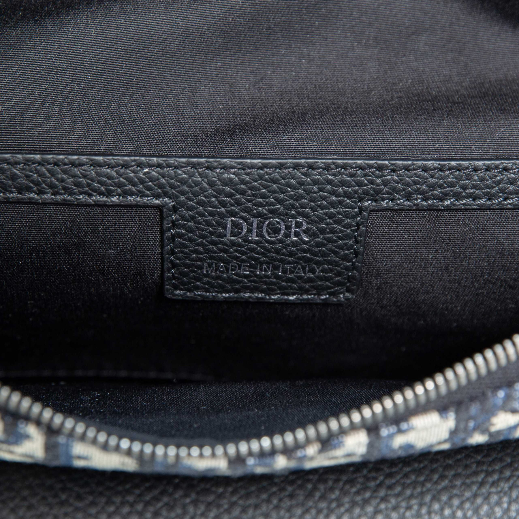 D10r saddle belt bag 39x17x10.5cm