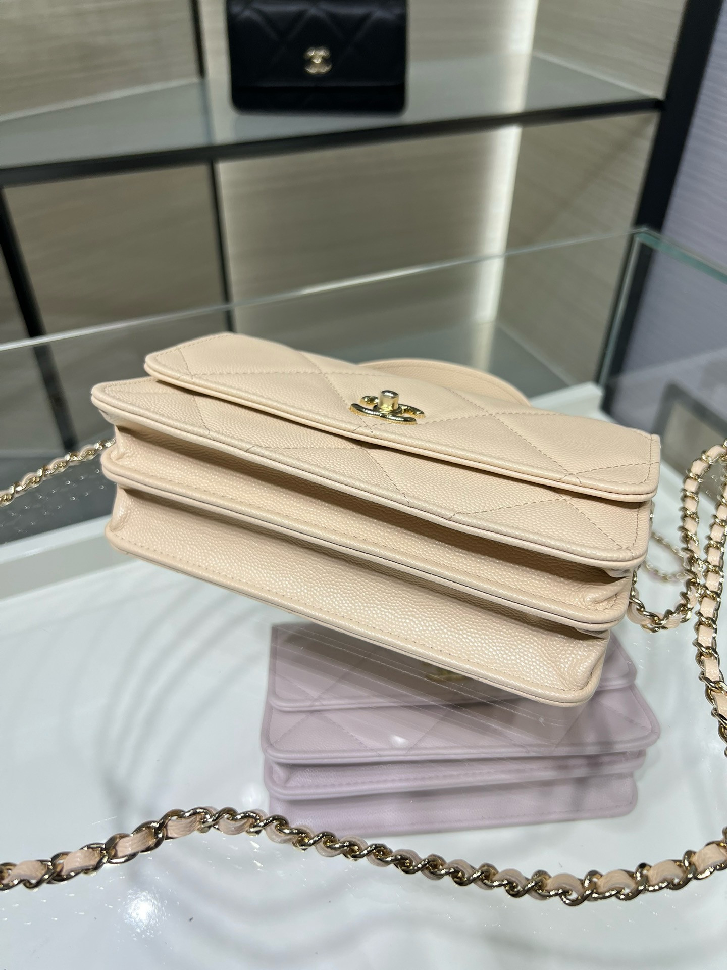 Chanel FLAP BAG WITH TOP HANDLE WALLET ON CHAIN 11x18.5x6cm