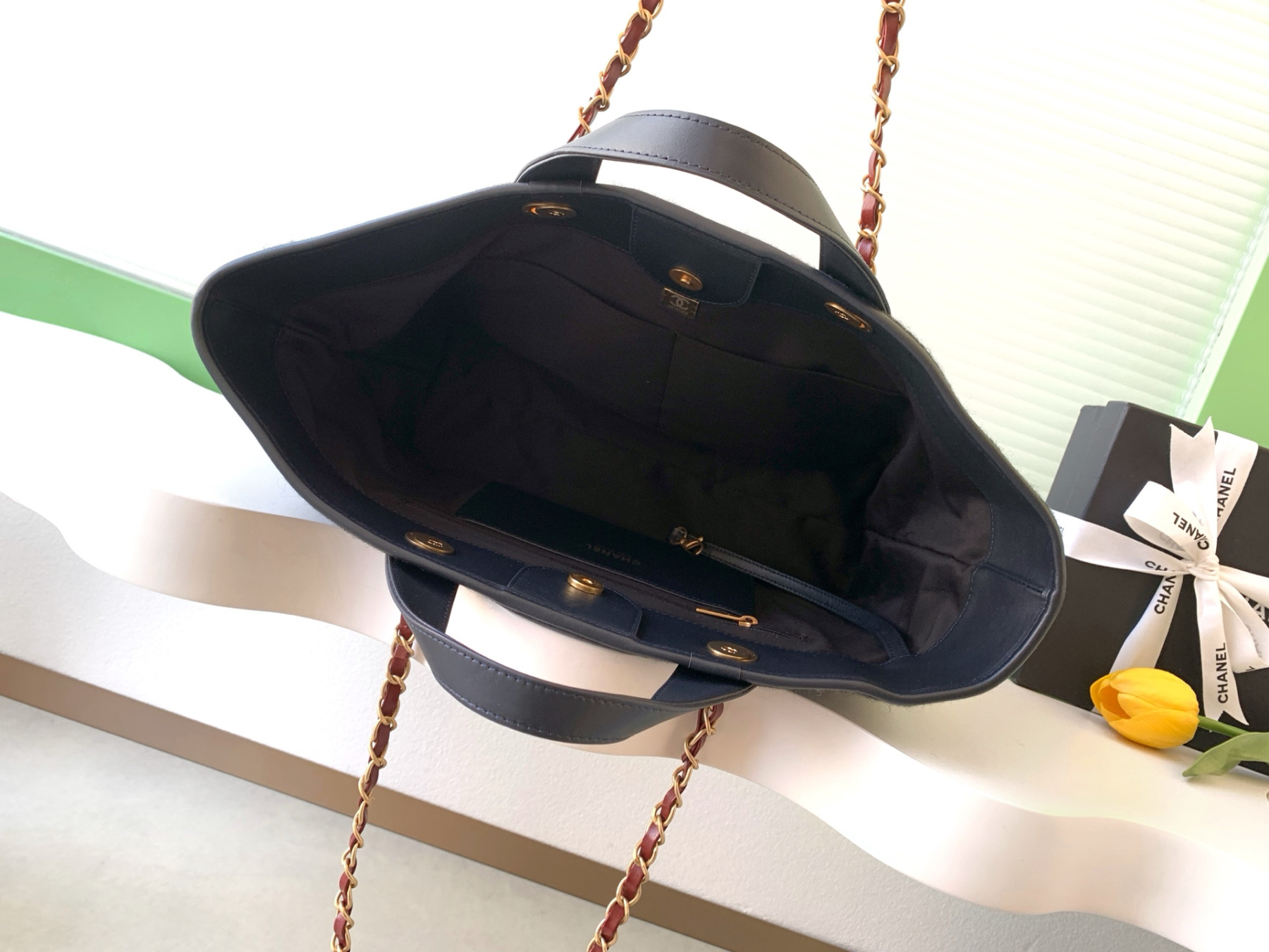 Ch**el Shopping Bag 26x44x13cm