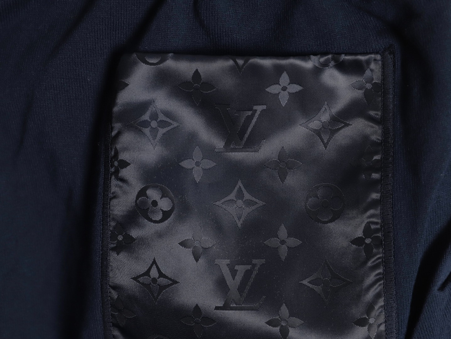 l0vis Vvtt0n lv knitting shorts suit