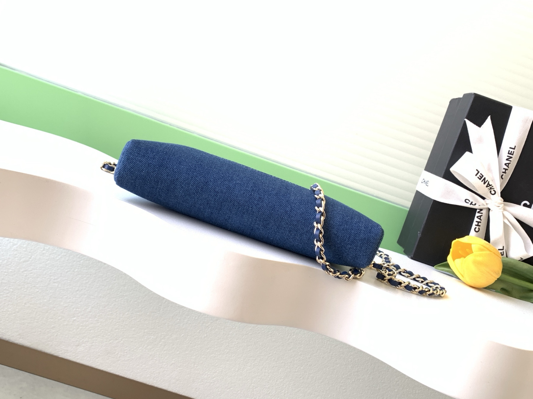 Chanel Clutch with chain AP3656 17x20.5x3.5cm