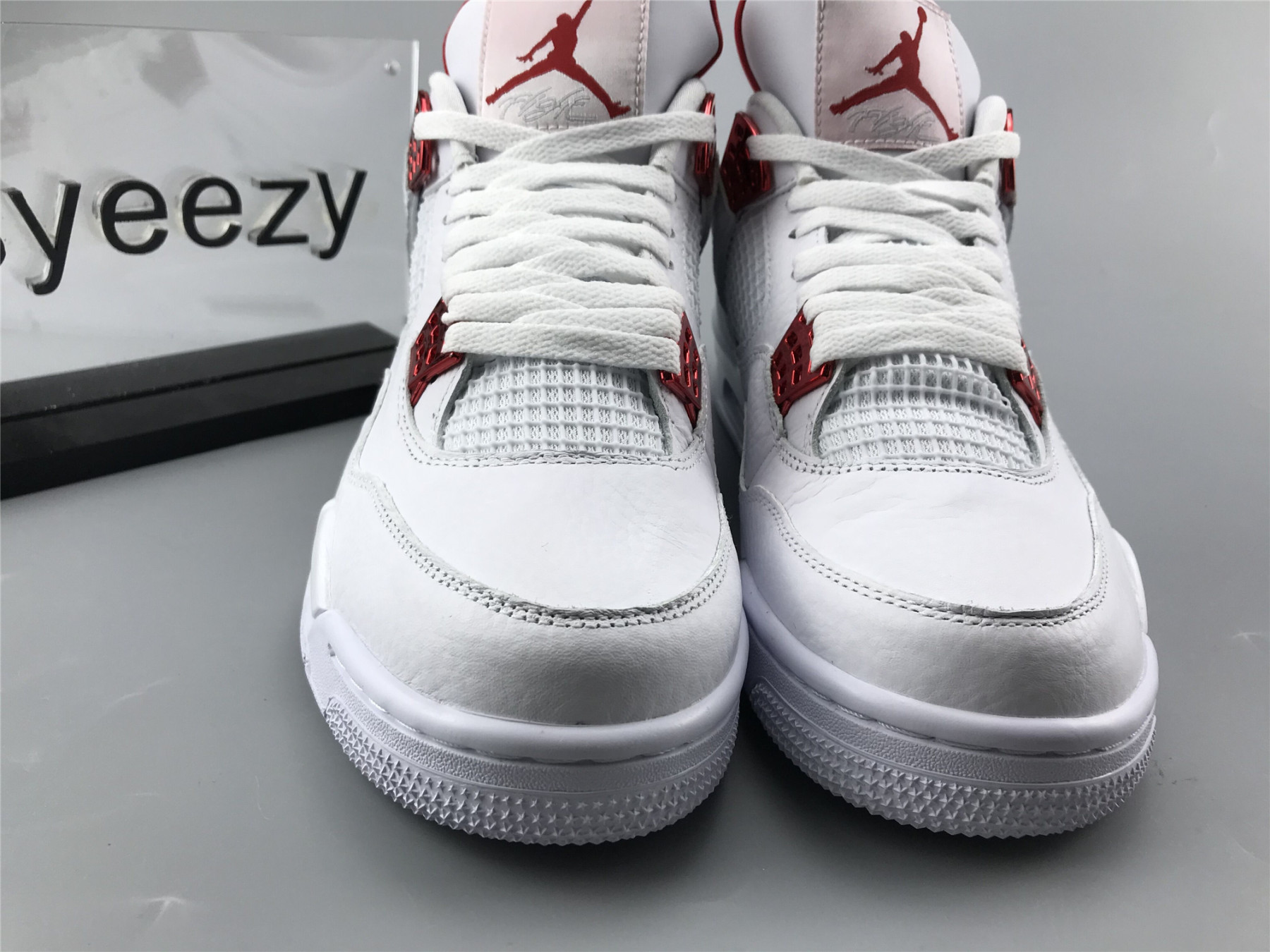 UA AIR JORDAN 4 RETRO METALLIC RED