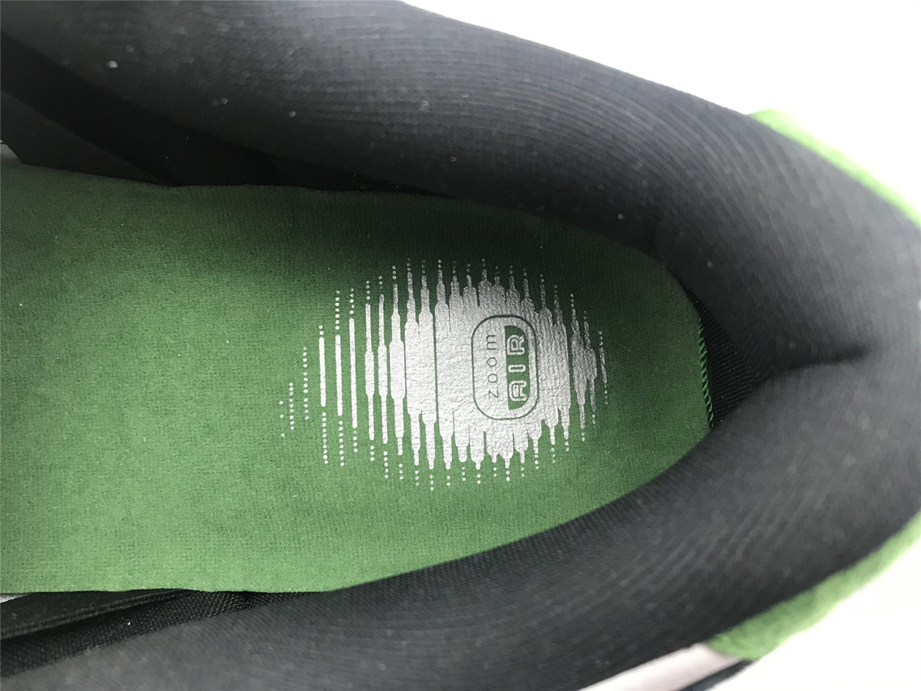 UA NIKE DUNK LOW PRO SB "HEINEKEN"