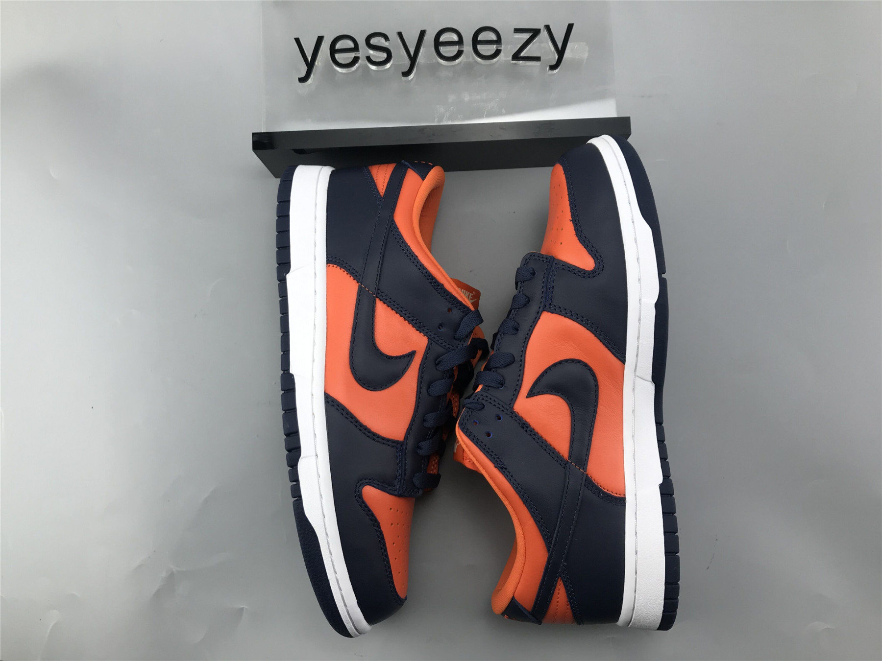 UA NIKE DUNK LOW SP CHAMP COLORS UNIVERSITY ORANGE MARINE