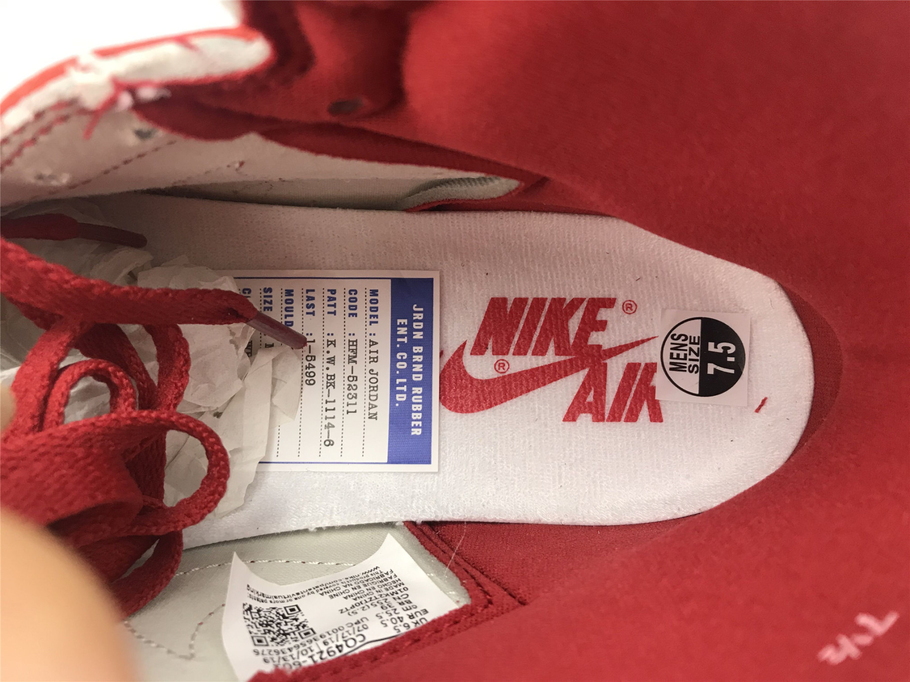 UA AIR JORDAN NEW BEGINNINGS PACK RETRO HIGH 1 & NIKE AIR SHIP