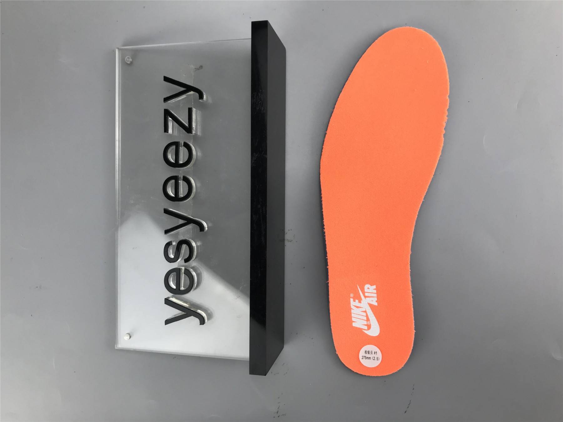 UA AIR JORDAN 1 RETRO HIGH OG 