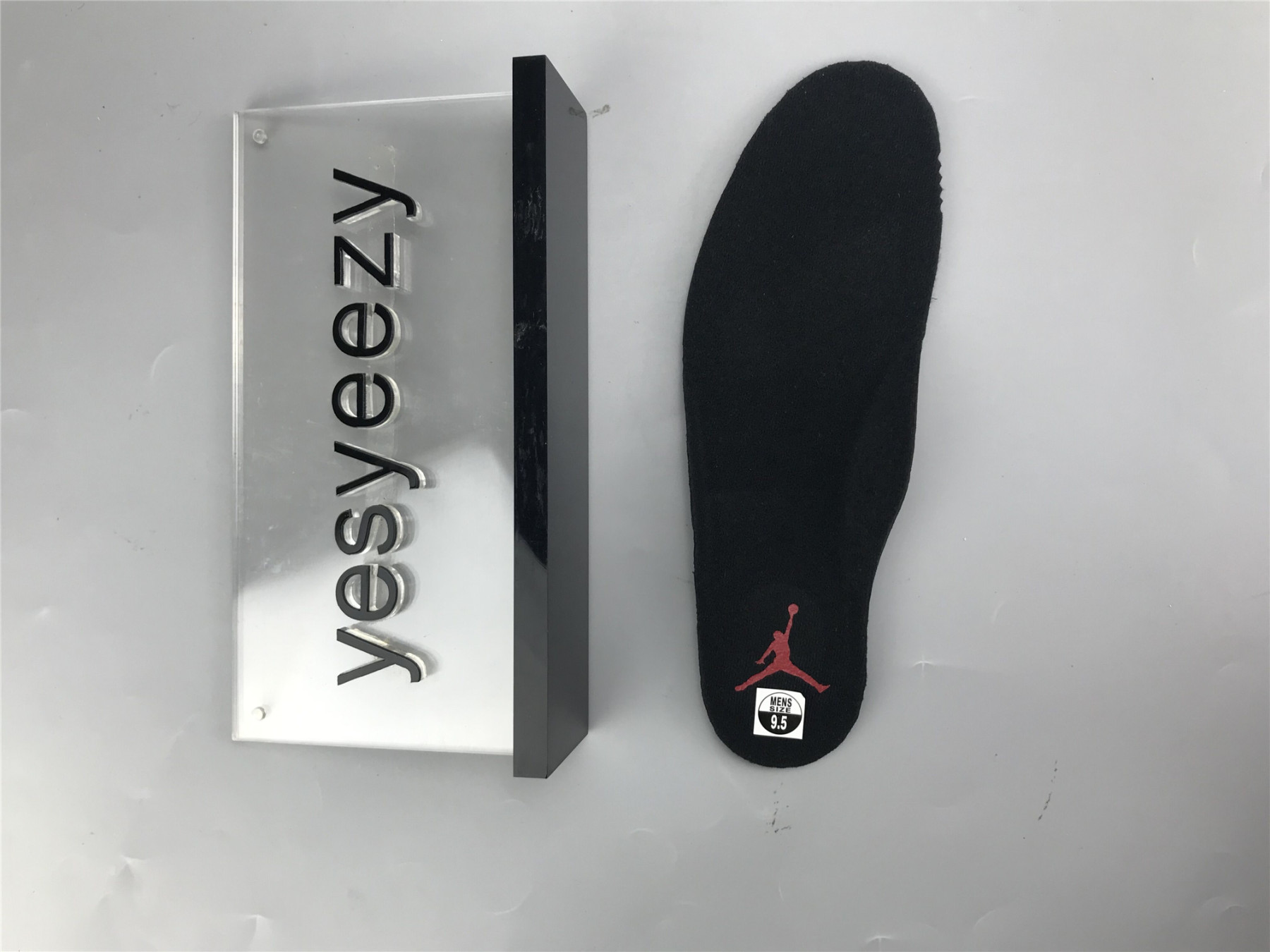 UA AIR JORDAN 14 RETRO 