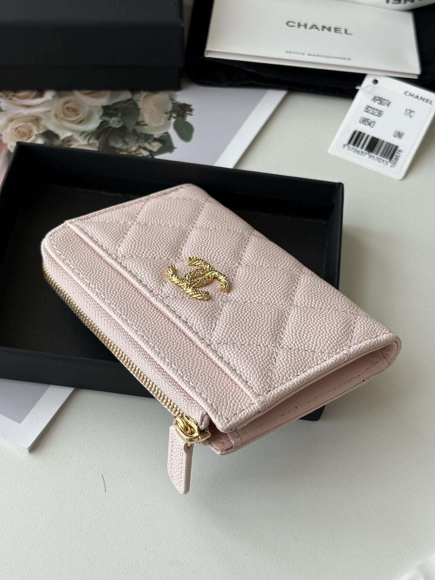 Ch**el Classic Zippered Card Holder AS5074 13x9x2cm