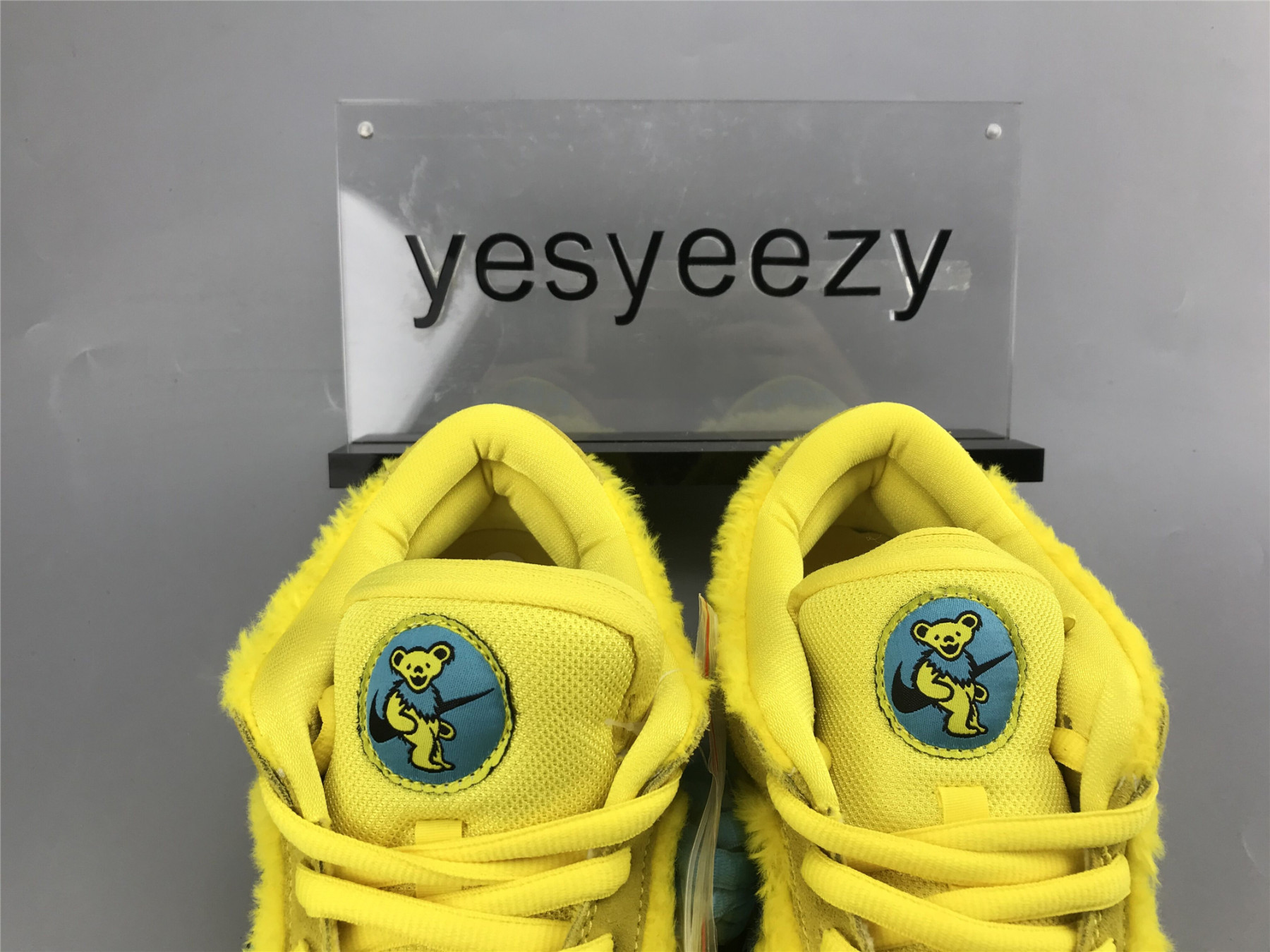 UA NIKE GRATEFUL DEAD X DUNK LOW SB 