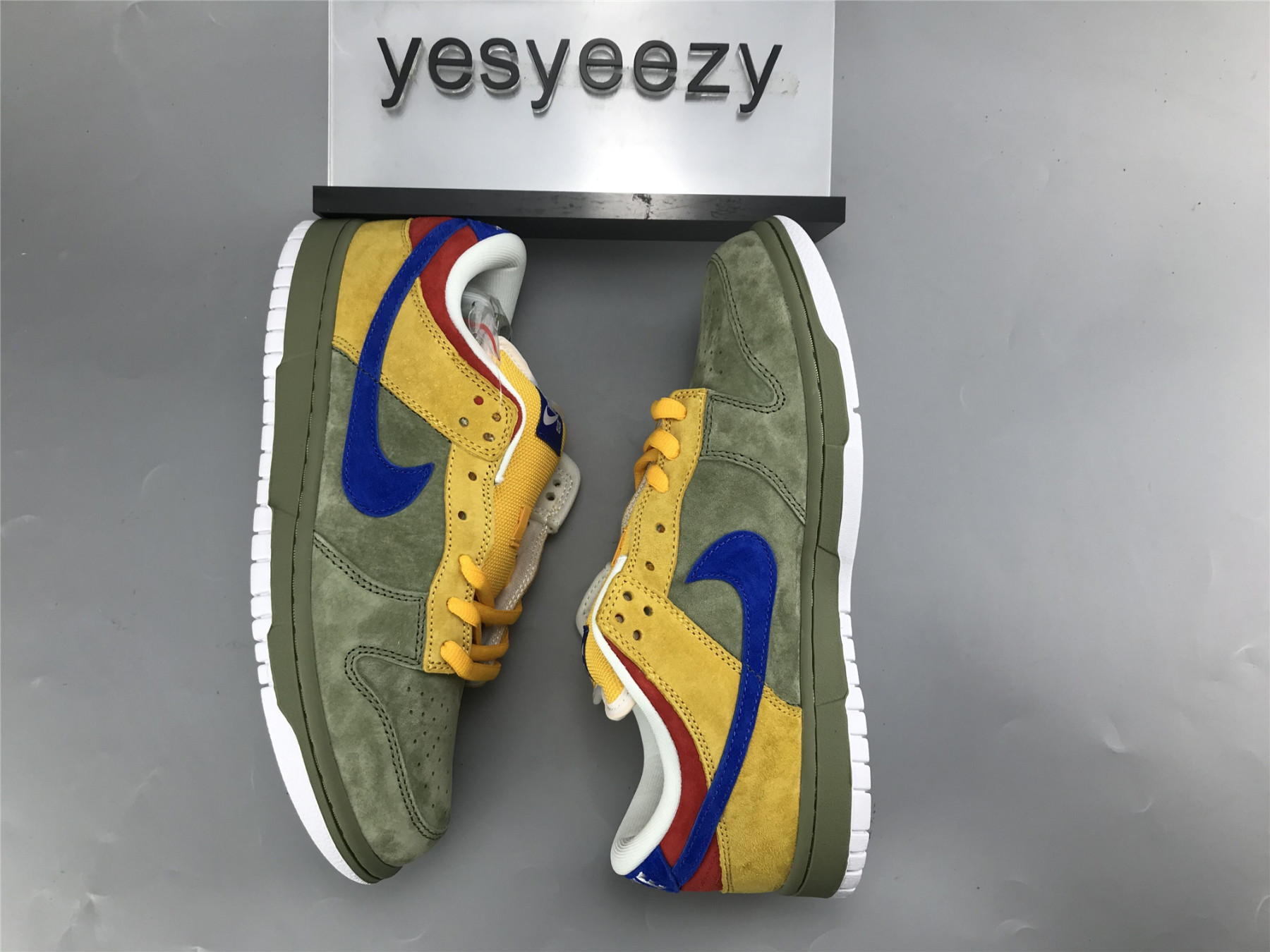 UA NIKE DUNK LOW PREMIUM SB 