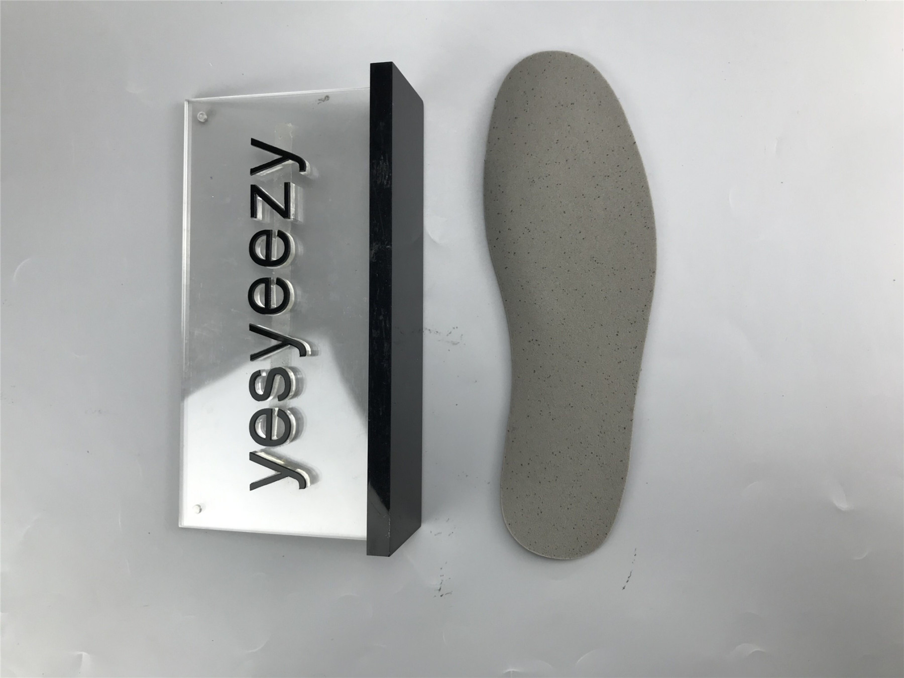 UA AIR JORDAN 5 RETRO "WHAT THE"