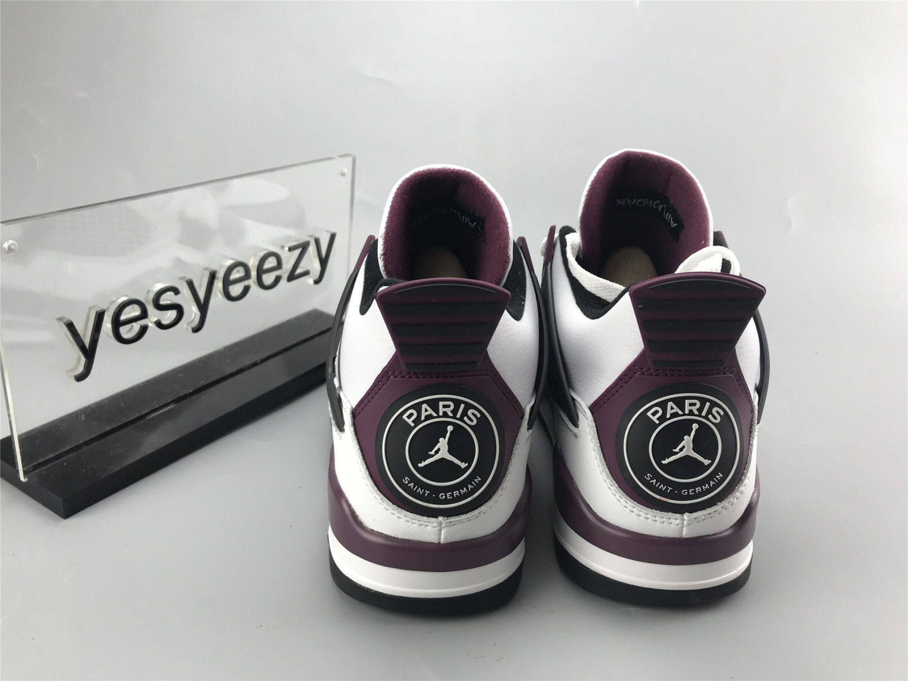 UA PARIS SAINT-GERMAIN X AIR JORDAN 4 RETRO