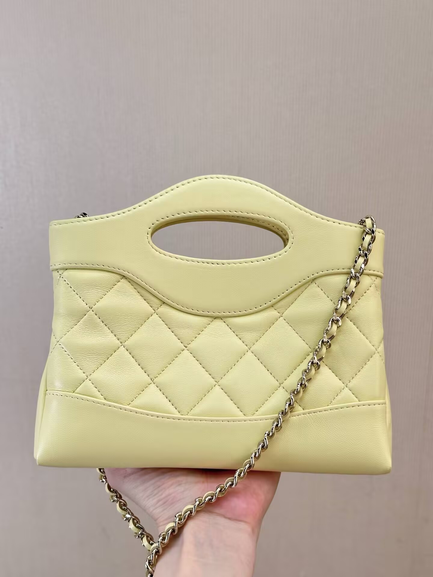 Ch**el nano chain bag 17.5x20.5cm