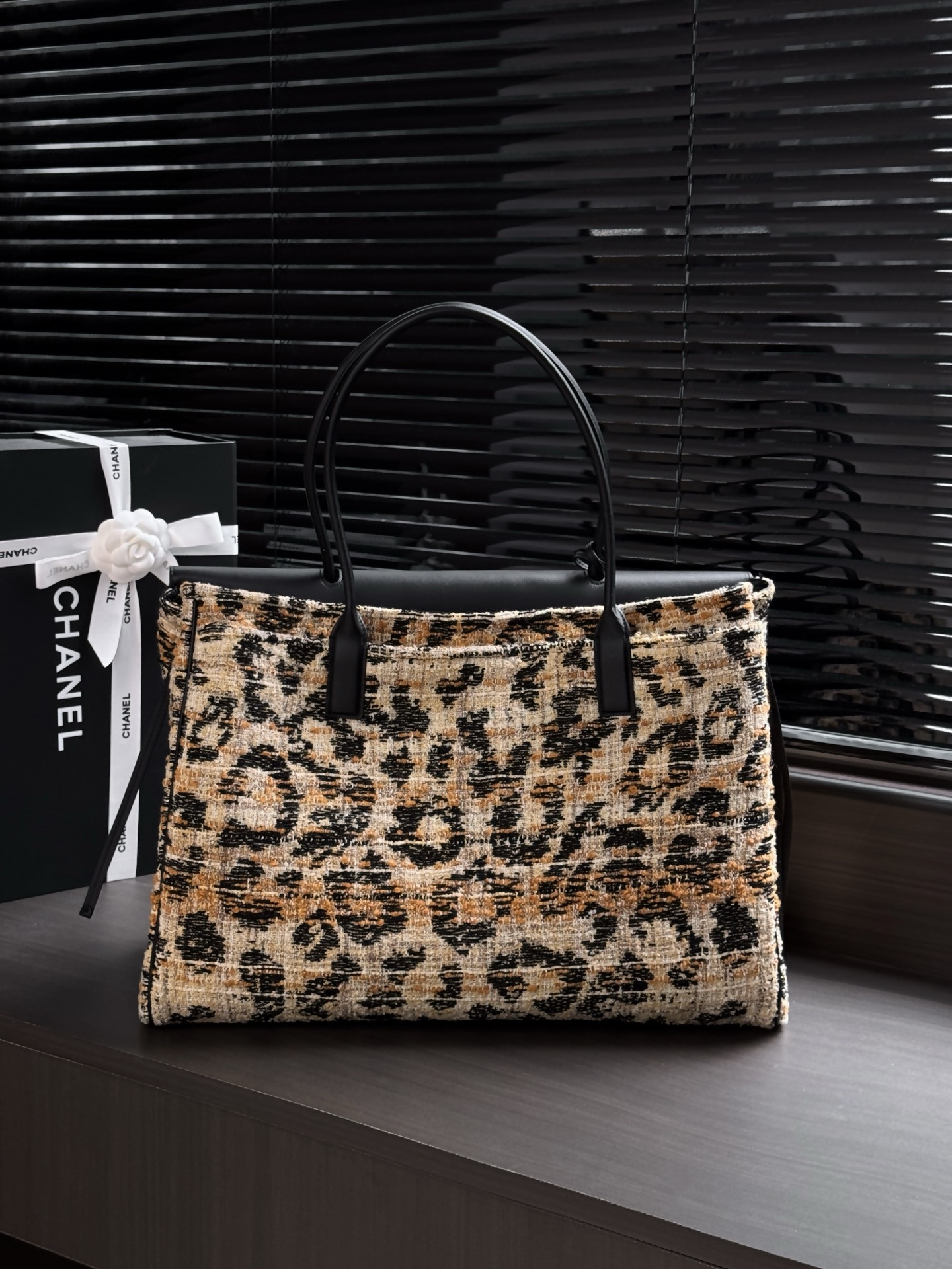 Ch**el Large Shopping Tote AS6289 33x43x17.5cm