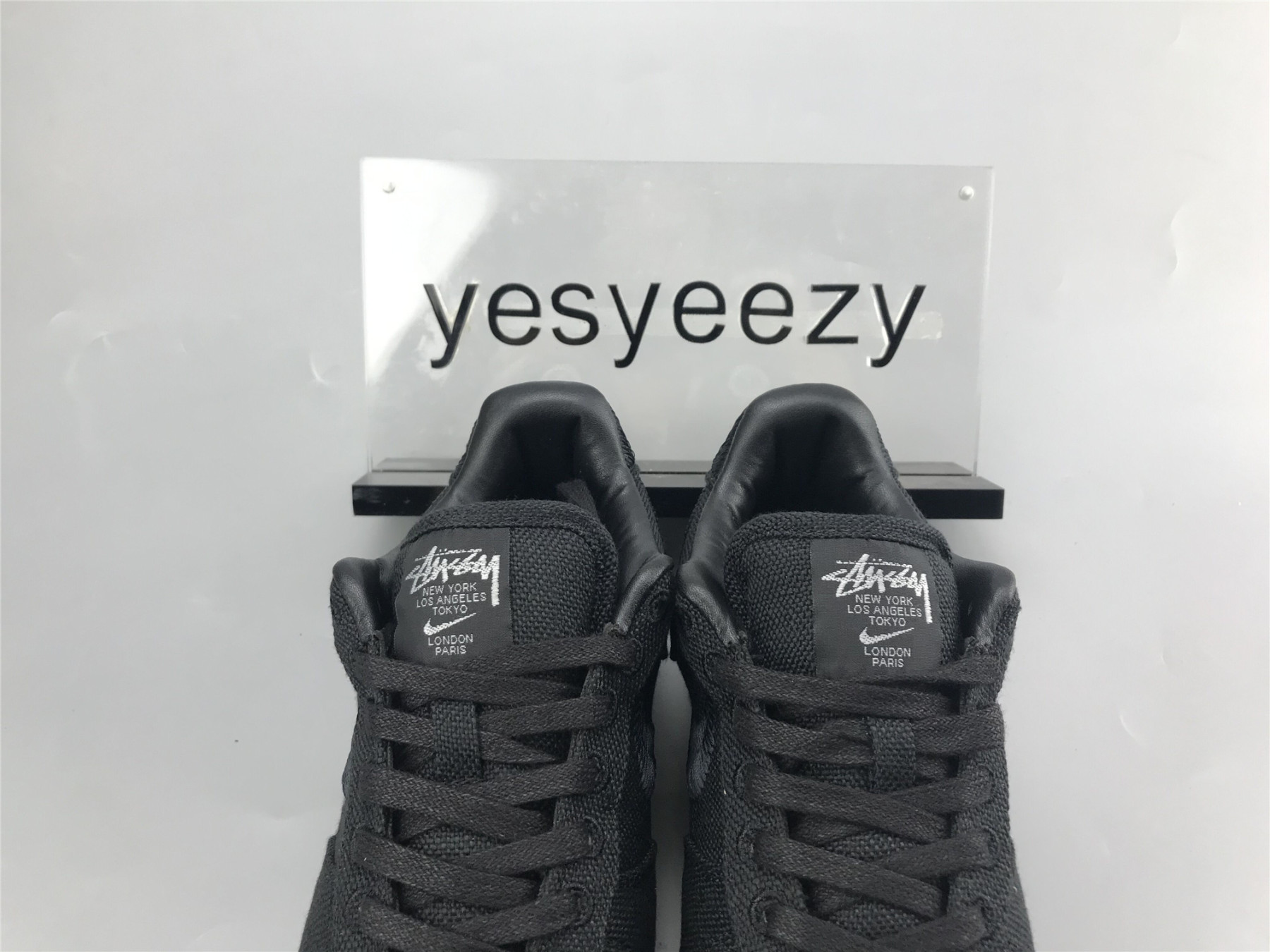 UA NIKE STUSSY X AIR FORCE 1 LOW 